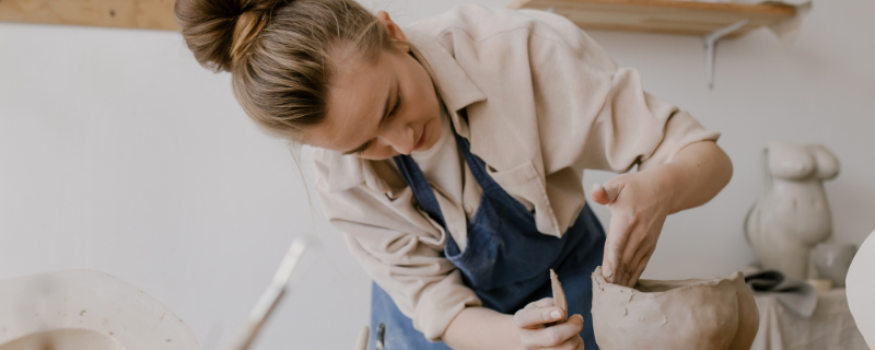 étapes pour ouvrir un atelier de poterie et de céramique 